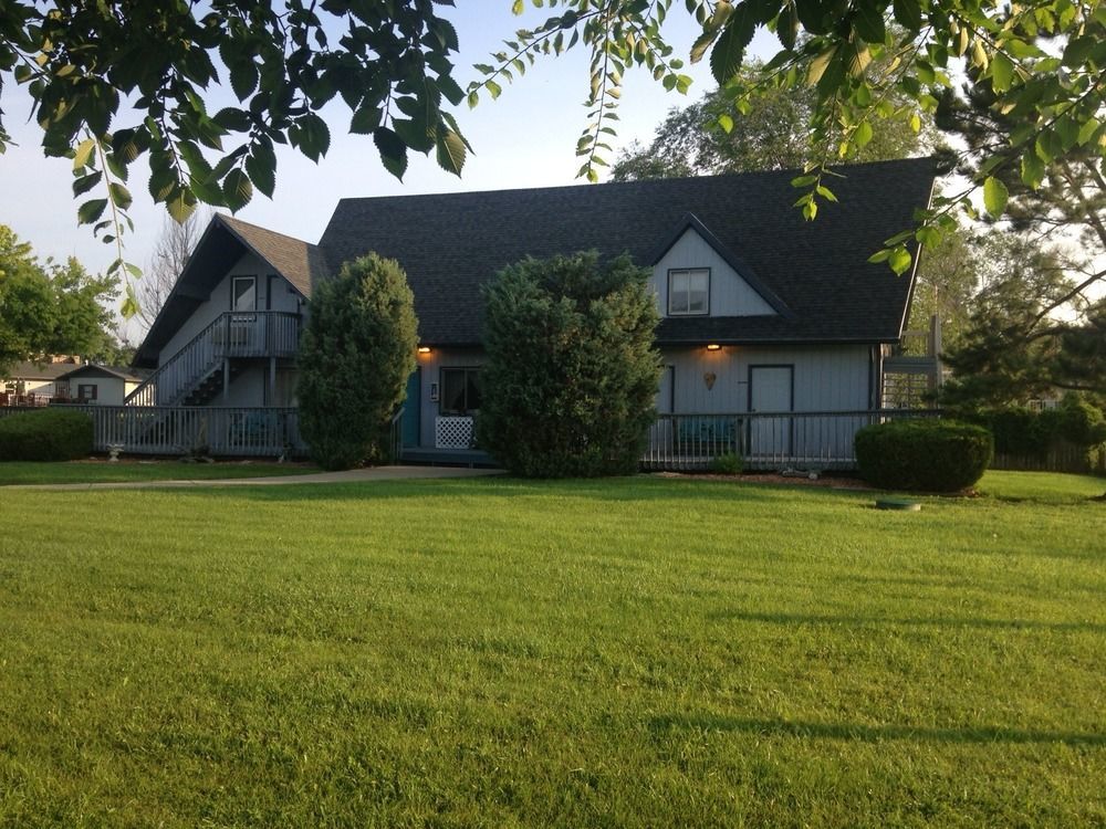 Sweetgrass Inn Bed & Breakfast Rapid City Exteriör bild